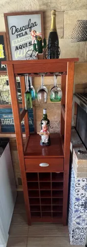 Torre de Vinho Madeira Maciça 