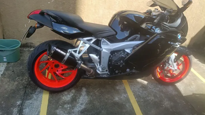 BMW k1200s