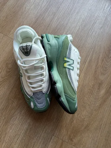 Tênis new balance 1000