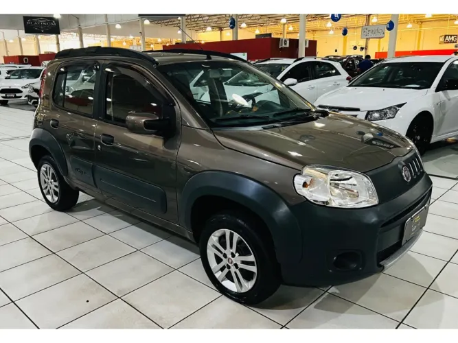 Fiat Uno WAY Celeb. 1.0 EVO Fire Flex 8V 2P 2013