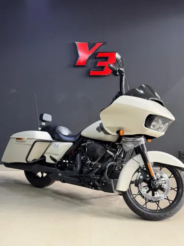 HARLEY DAVIDSON ROAD GLIDE SPECIAL FLTRXS BRANCA 2022/2022
