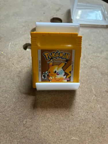 Pokemon Yellow pikachu original 