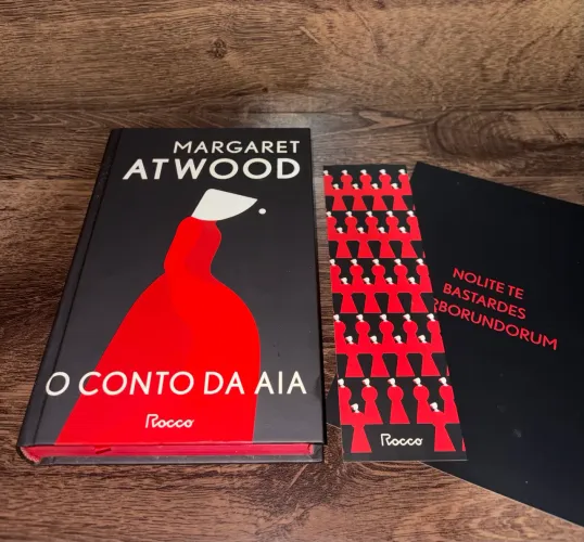 O Conto da Aia, de Margaret Atwood - Novo!