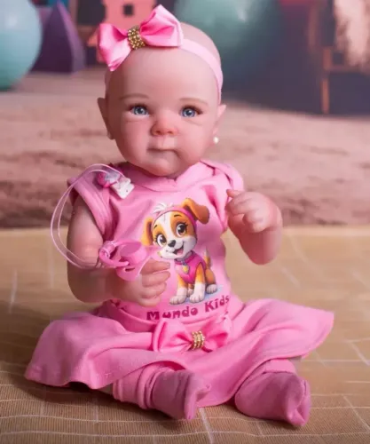 boneca bebê reborn corpo de silicone Larinha 47 cm