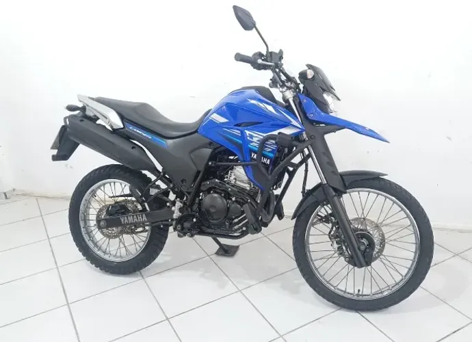 Xtz 250 Lander! Ano 2022! Linda moto! Financiamos e Aceitamos trocas! 