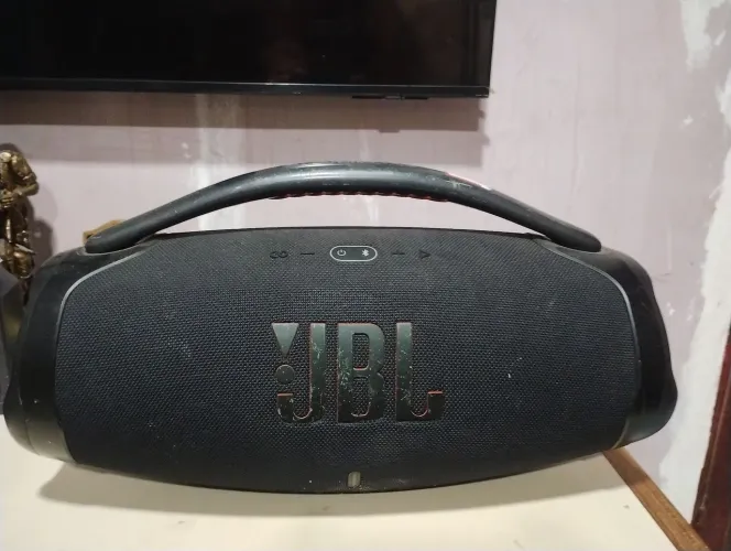JBL bommbox 3 