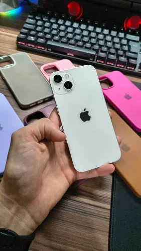 iPhone 13 128gb novíssimo