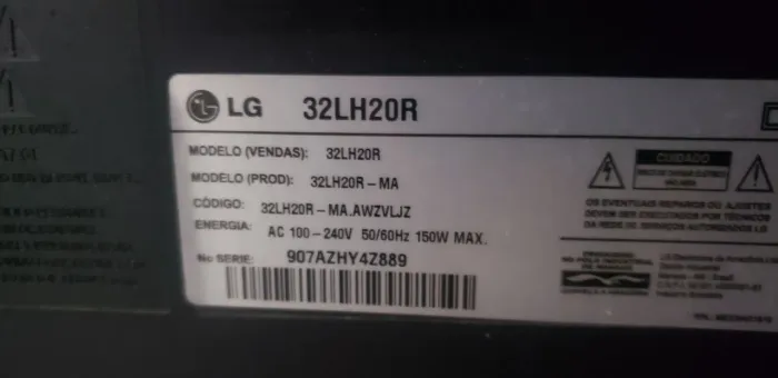 Tv LG 32p pra aproveitar peças ou concertar.