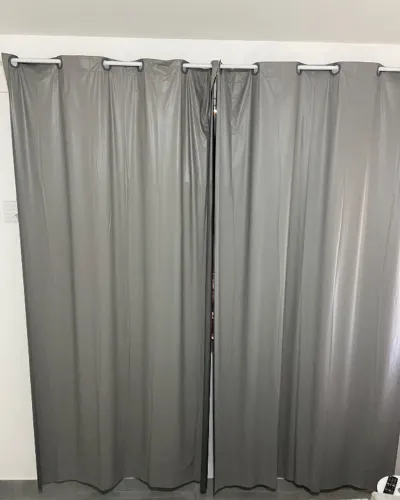 Cortina Blackout (com varão e suporte)