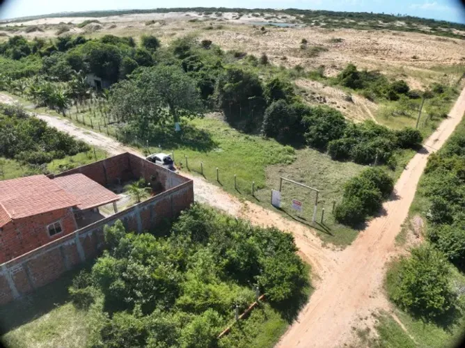 TERRENO NA LAGOINHA (PARAIPABA)