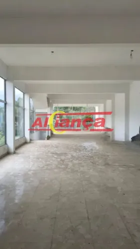 SALÃO COMERCIAL 200m², ? PARA LOCAÇÃO LAVRAS