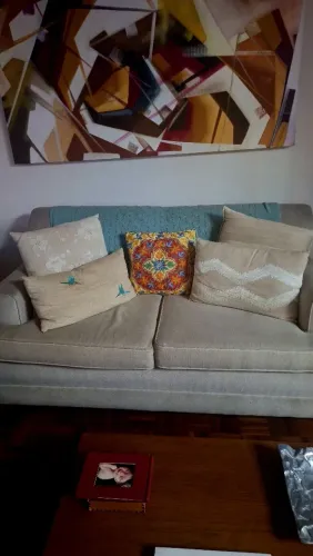 Sofá de 2 lugares