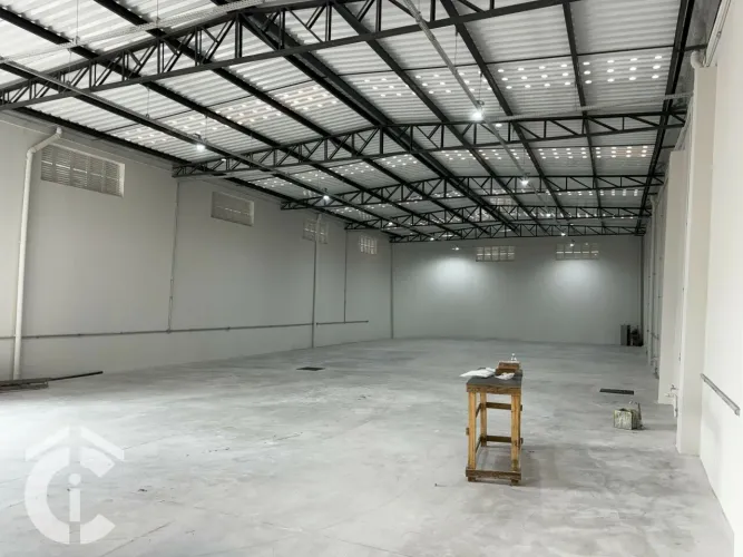 Galpão á Venda - Mooca - 400m²