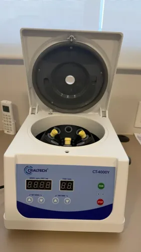 Venda Centrífuga Digital Craltech CT-4000Y - Seminova - Excelente Estado