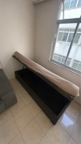 Vendo cama de casal solteiro com baú