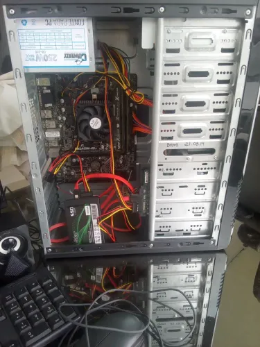 Vendo Pc de entrada 
