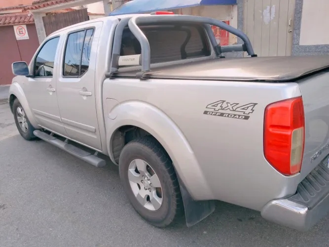 Nissan Frontier XE CD 4X4 2.5 TB Diesel 2013