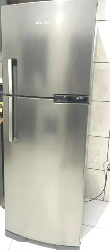 Geladeira Conservada