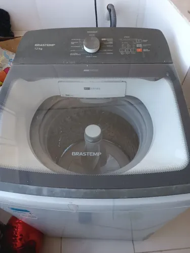 Máquina de lavar Brastemp 12 kg bem conservada