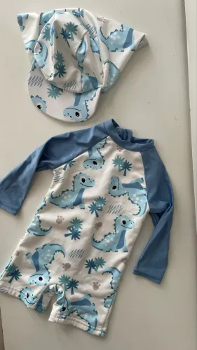 Conjunto praia com chapeu pra bebê