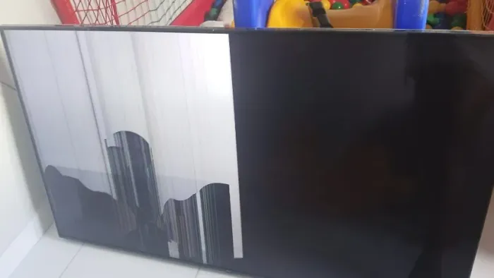 Televisão 65 polegadas