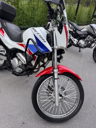 HONDA FALCON NX400i 2015 ( injetada )