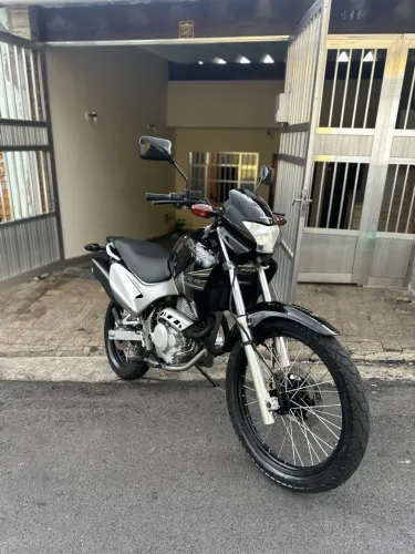 Nx falcon 400 ano 2008 impecável 