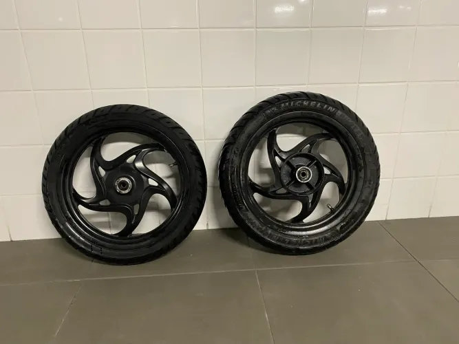 Rodas Dafra Next 