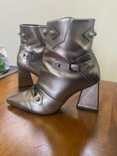 Bota