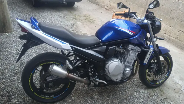 Vendo suzuki 650f 