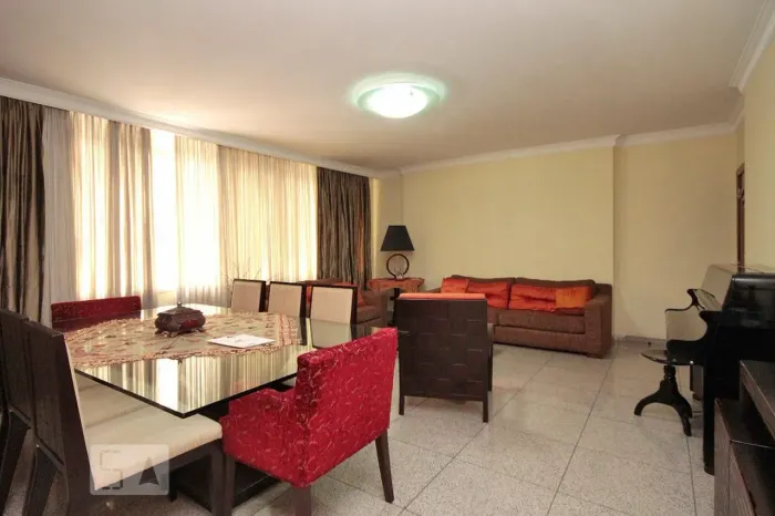 Apartamento à Venda - Bela Vista, 3 Quartos, 200 m2