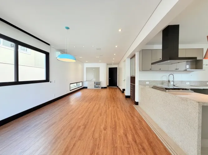 Casas em condomínio para alugar com 3 quartos, 350 m² - Swiss Park