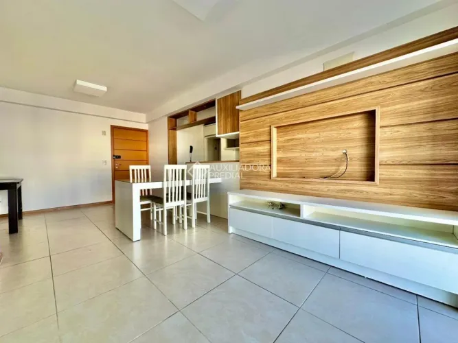 Apartamento de 2 suítes no Visionnaire Neoville, condomínio clube no Abraão!