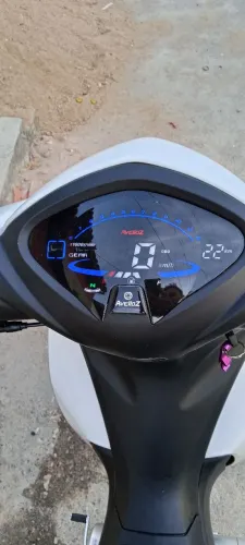 Avelloz AZ1 Branca - APENAS 22km Rodados (Estado de Zero!