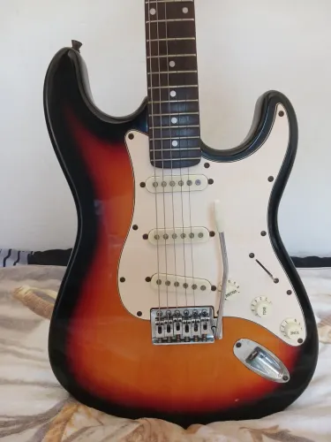 Guitarra Benson str