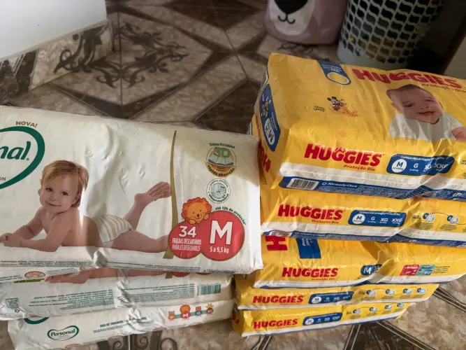 Vendo fralda da Huggies e Personal 