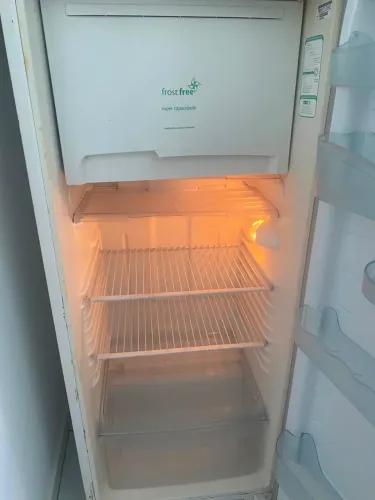 Geladeira Frost Free