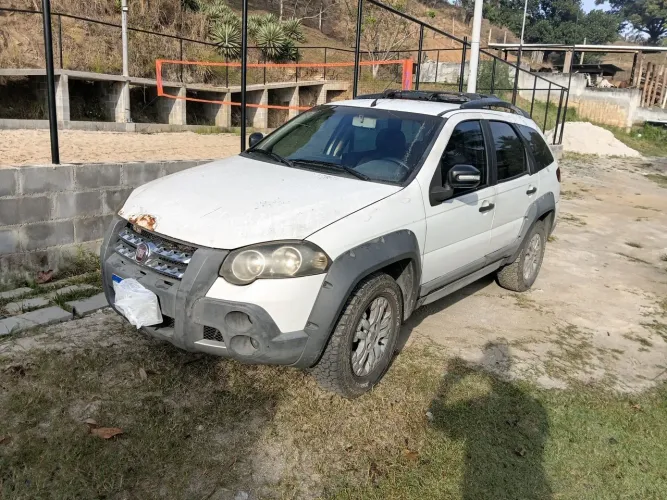 Fiat Palio Weekend Adventure Locker 1.8 Flex 2009