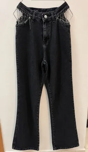 Calça Jeans preta reta loja Renner 