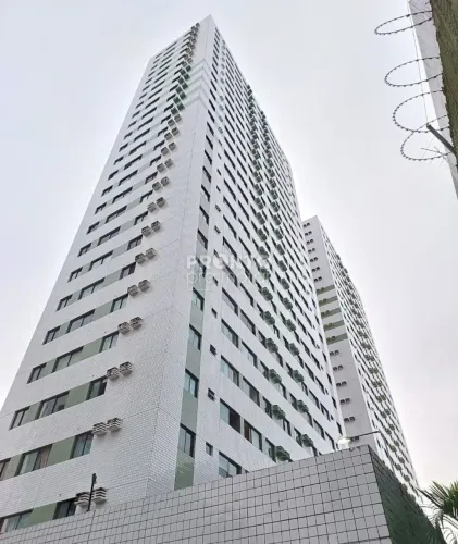 TORRE PARA VENDA Localizado no bairro da Torre
