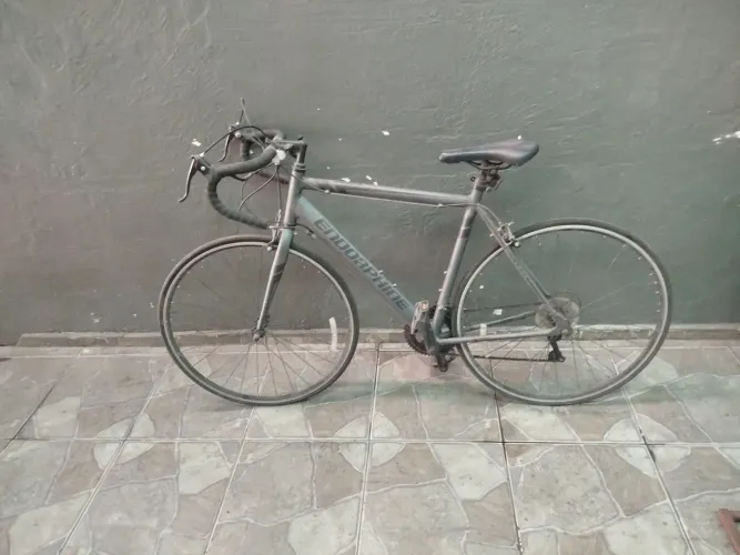 Bicicleta de alumínio 