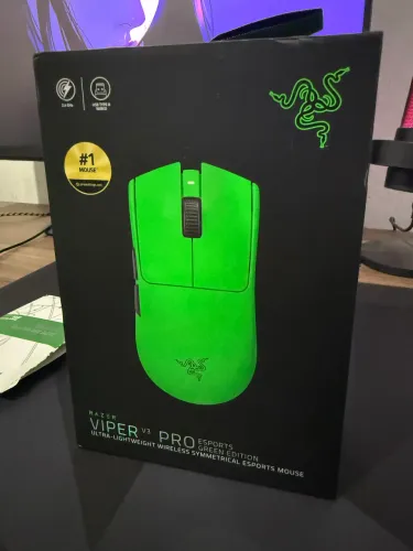 Mouse Razer Viper V3 Pro + Feets Jade Air Donuts