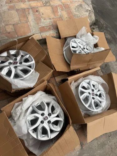 Rodas Aro 14 Fiat Uno Mobi palio Novas Original  