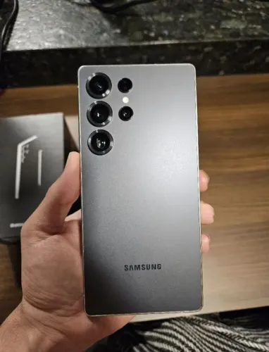 LACRADO | SAMSUNG GALAXY S25 ULTRA 256GB CINZA TITÂNIO 