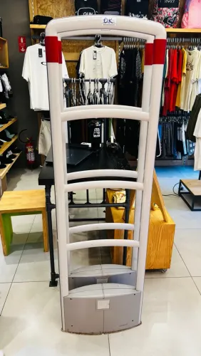 Antenas de segurança pra loja