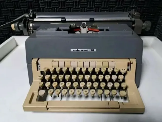 Máquina Olivetti 