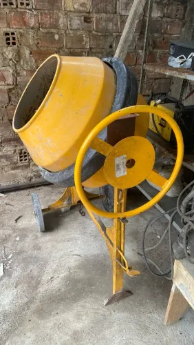 Betoneira Menegotti 120 Litros Prime