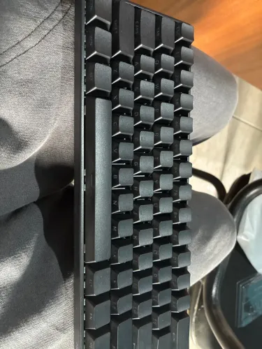 Teclado magnético novo