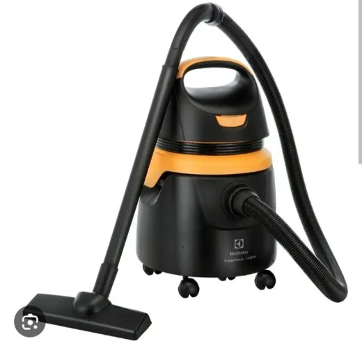 ASPIRADOR DE PÓ E AGUA ELECTROLUX