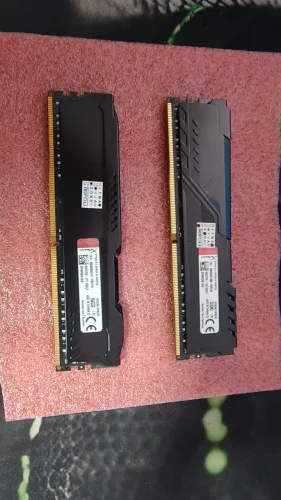 Memória Desktop 8 GB 2400 MHz Fury